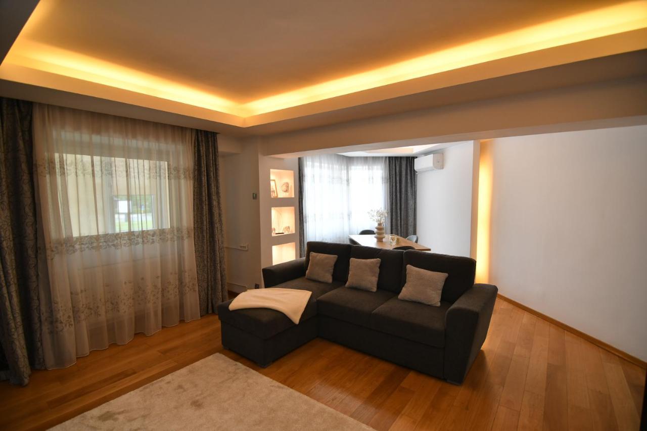 Parliament Square Elite Escapes Apartment Bucureşti Ngoại thất bức ảnh
