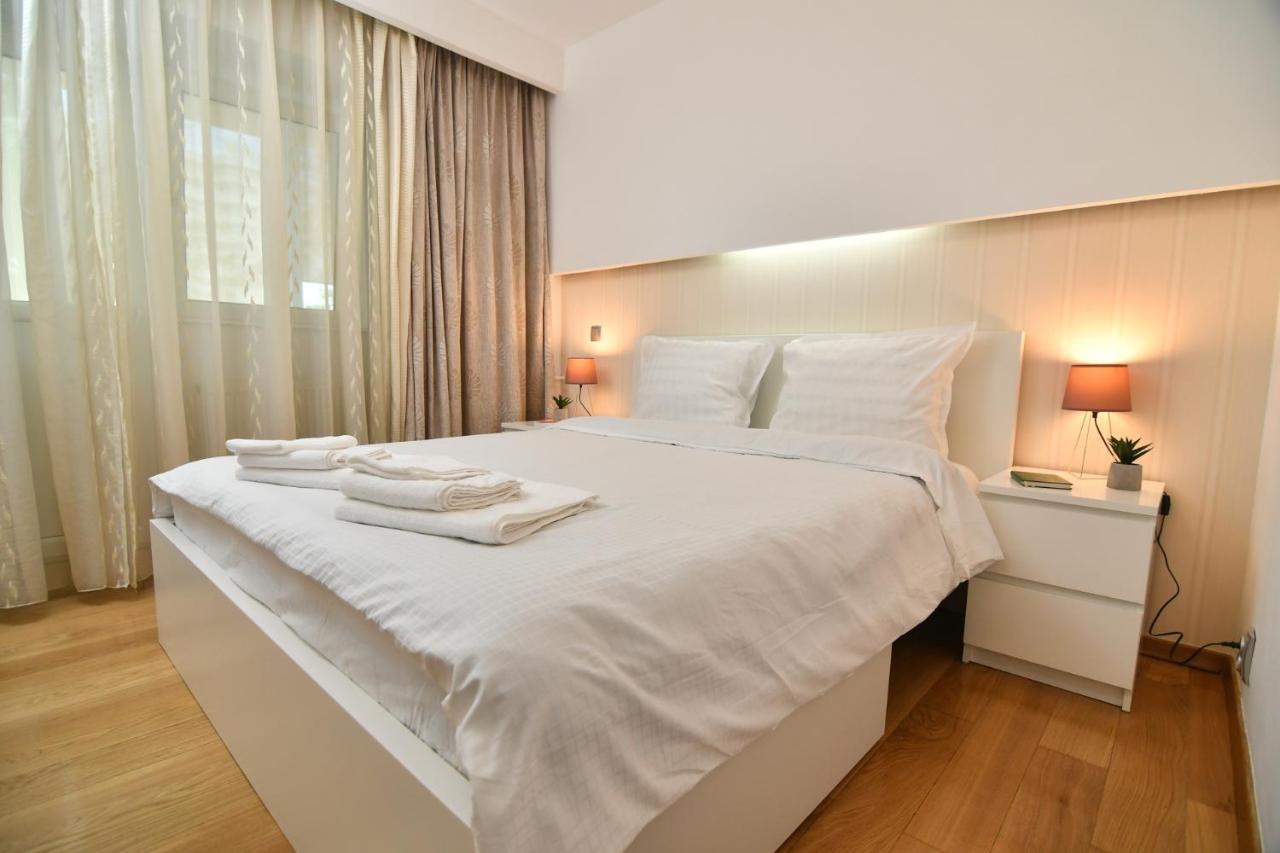 Parliament Square Elite Escapes Apartment Bucureşti Ngoại thất bức ảnh