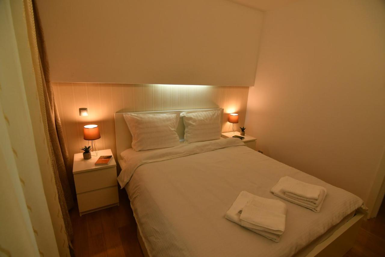 Parliament Square Elite Escapes Apartment Bucureşti Ngoại thất bức ảnh