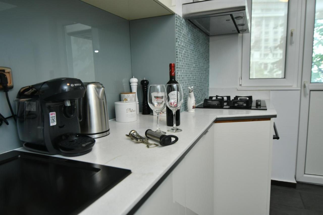 Parliament Square Elite Escapes Apartment Bucureşti Ngoại thất bức ảnh