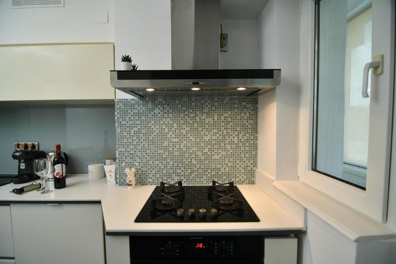 Parliament Square Elite Escapes Apartment Bucureşti Ngoại thất bức ảnh