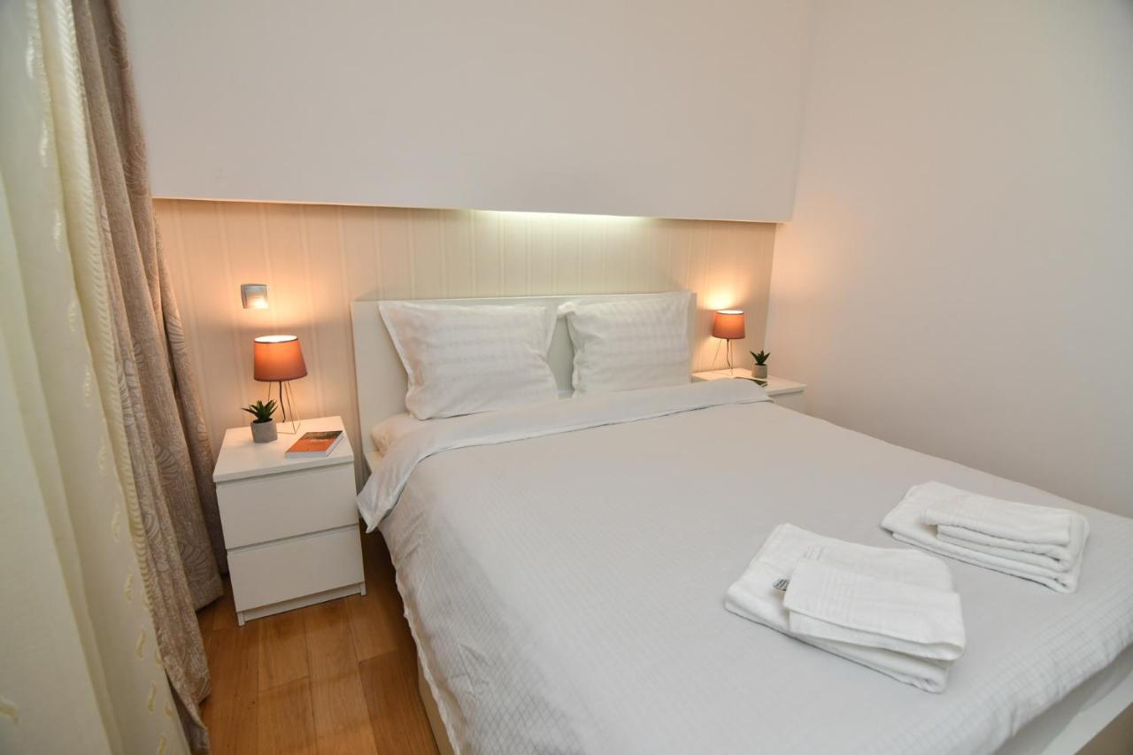 Parliament Square Elite Escapes Apartment Bucureşti Ngoại thất bức ảnh
