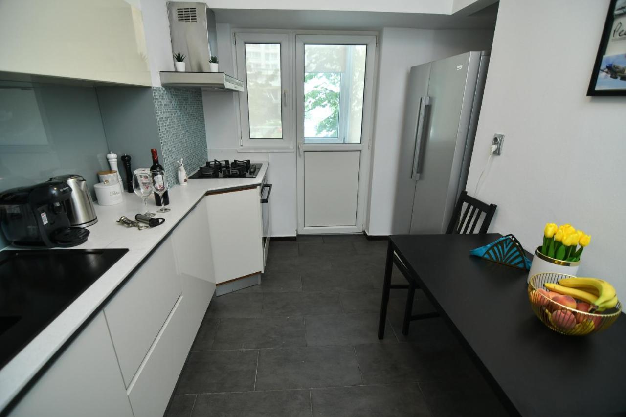 Parliament Square Elite Escapes Apartment Bucureşti Ngoại thất bức ảnh