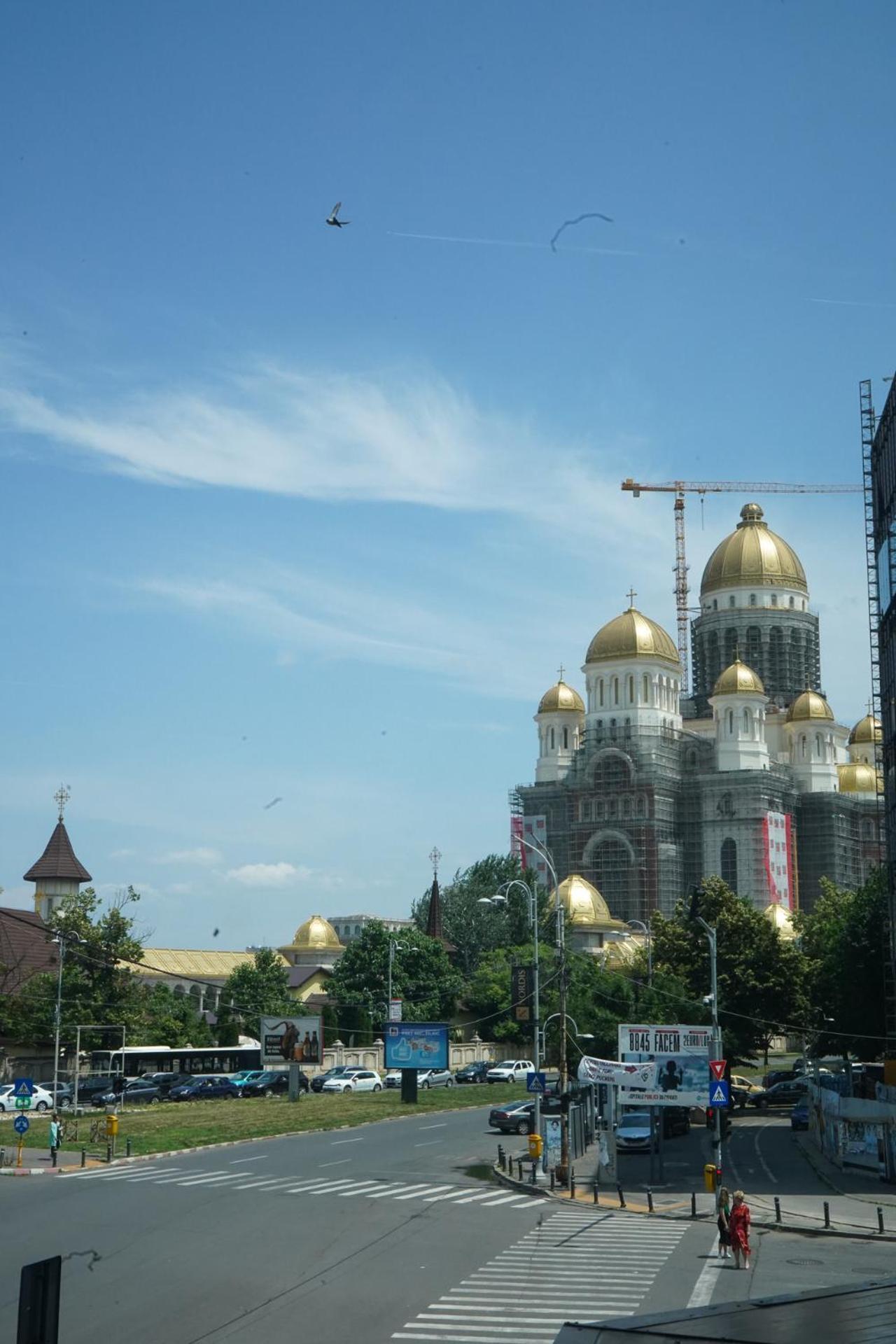 Parliament Square Elite Escapes Apartment Bucureşti Ngoại thất bức ảnh